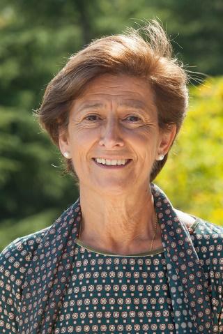Mª Pilar Civeira Murillo